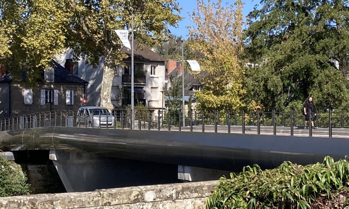 Inauguration du pont Tourny à Brive