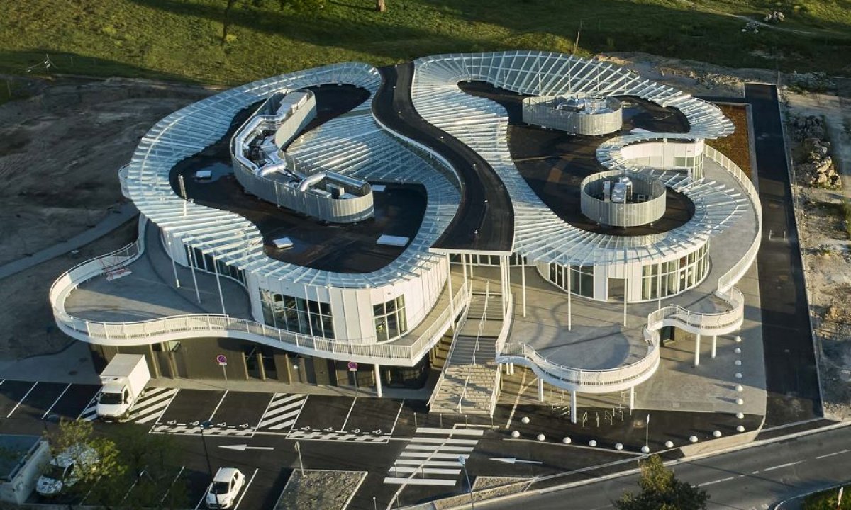 Espace multiservices étudiants à Pessac (33)