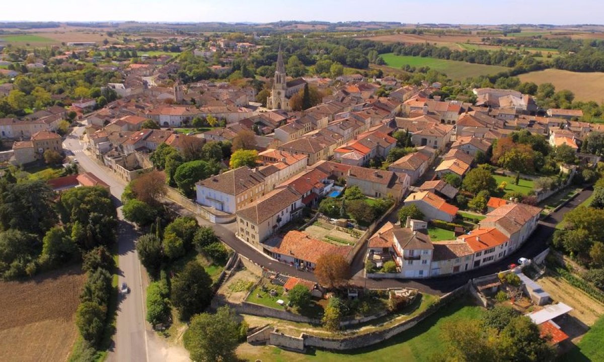 Plan guide pour l'aménagement du Bourg à Saint-Clar (32)